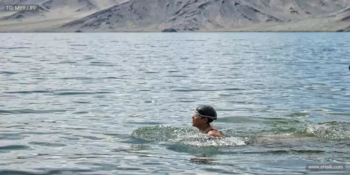 实时解说，让你不错过任何一个绝杀瞬间！🎙️🏃